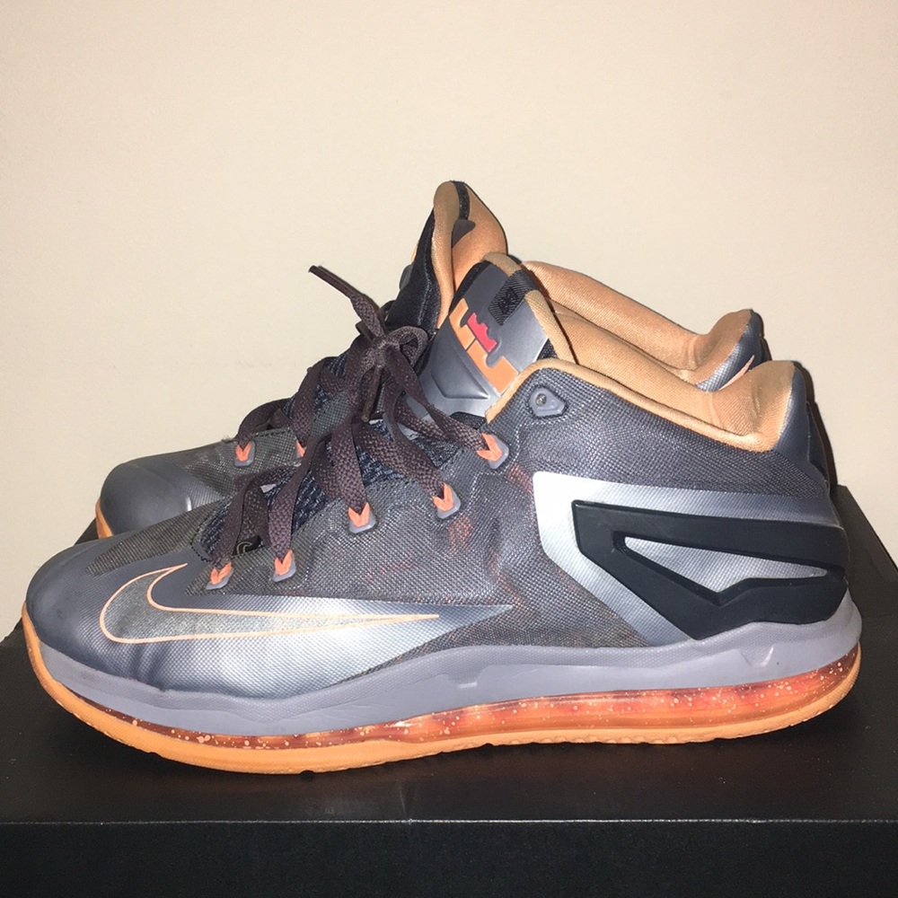 Lebron’s sneakers